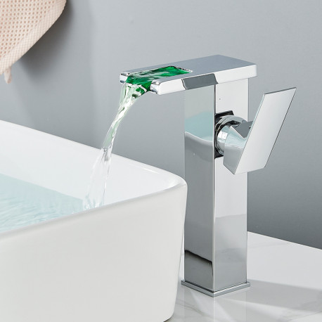 Baterie chiuveta baie, Blackswan, Tip M189, model crom inalt cu pipa tip cascada si LED, dimensiune 24 cm
